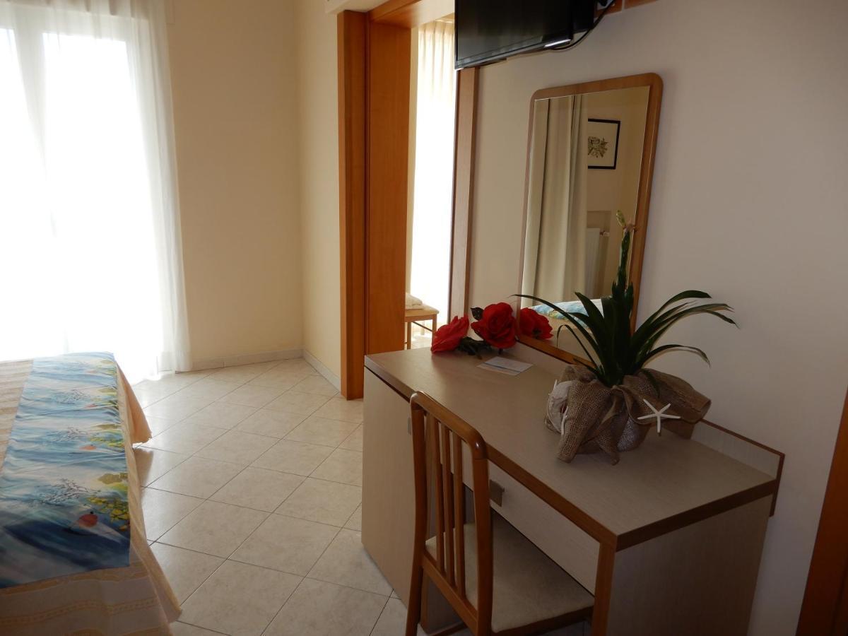 Hotel San Giorgio ヴァスト エクステリア 写真