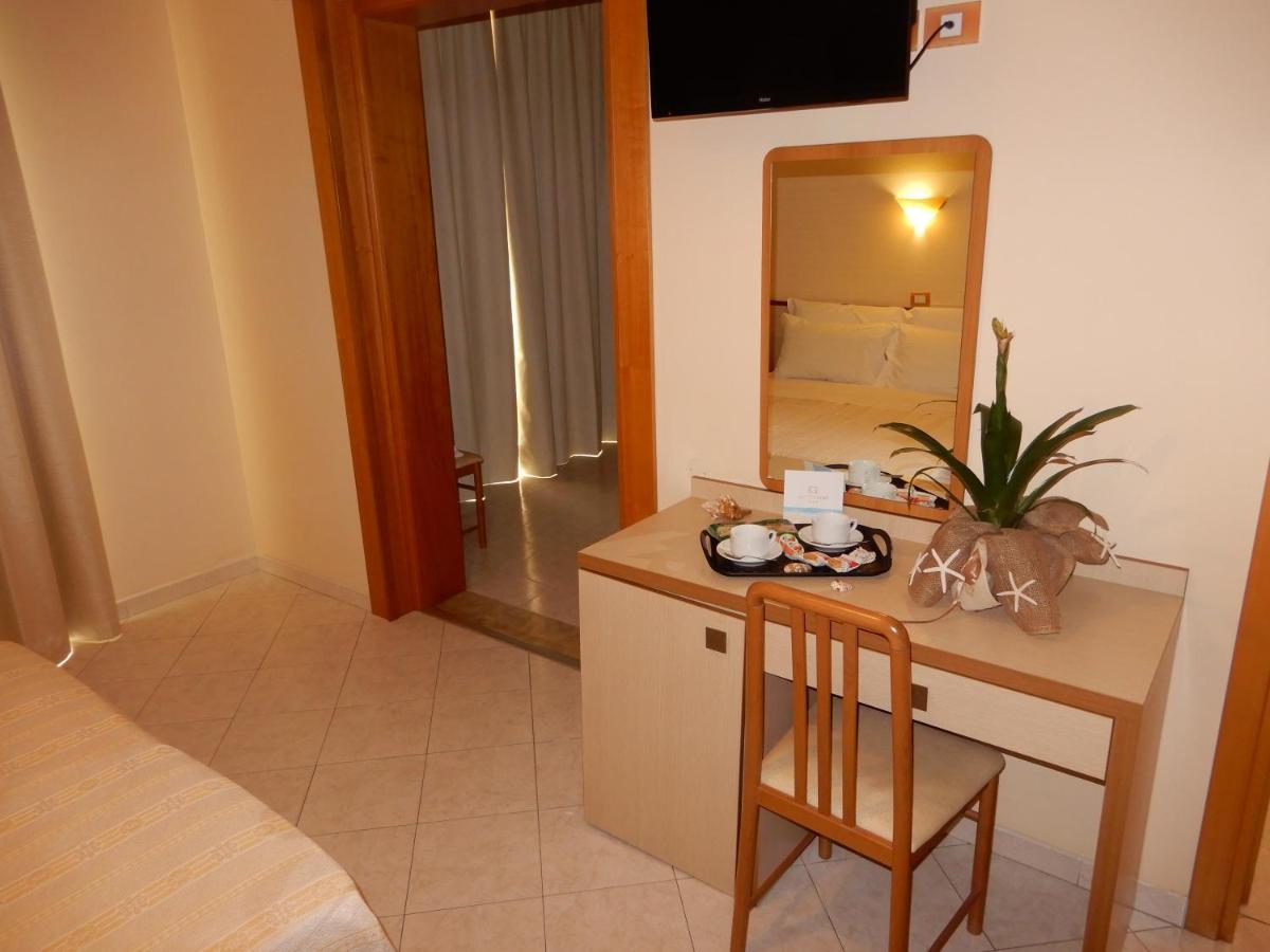 Hotel San Giorgio ヴァスト エクステリア 写真