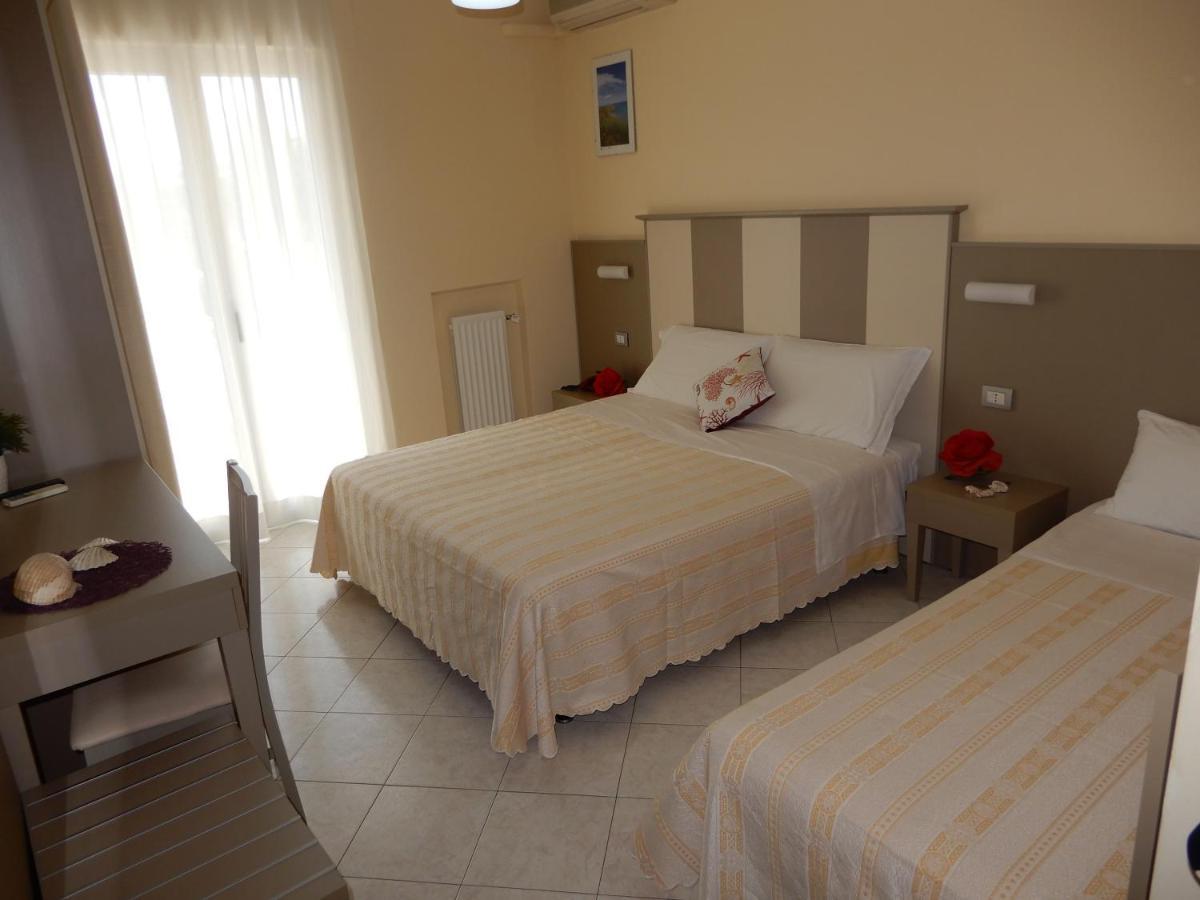 Hotel San Giorgio ヴァスト エクステリア 写真