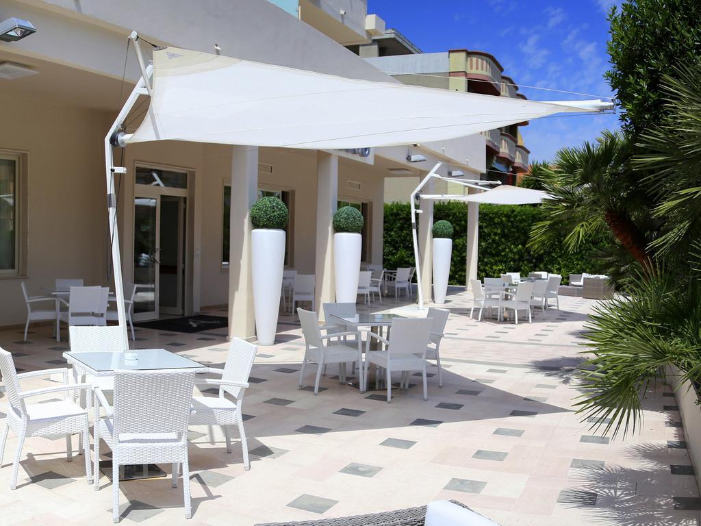 Hotel San Giorgio ヴァスト エクステリア 写真
