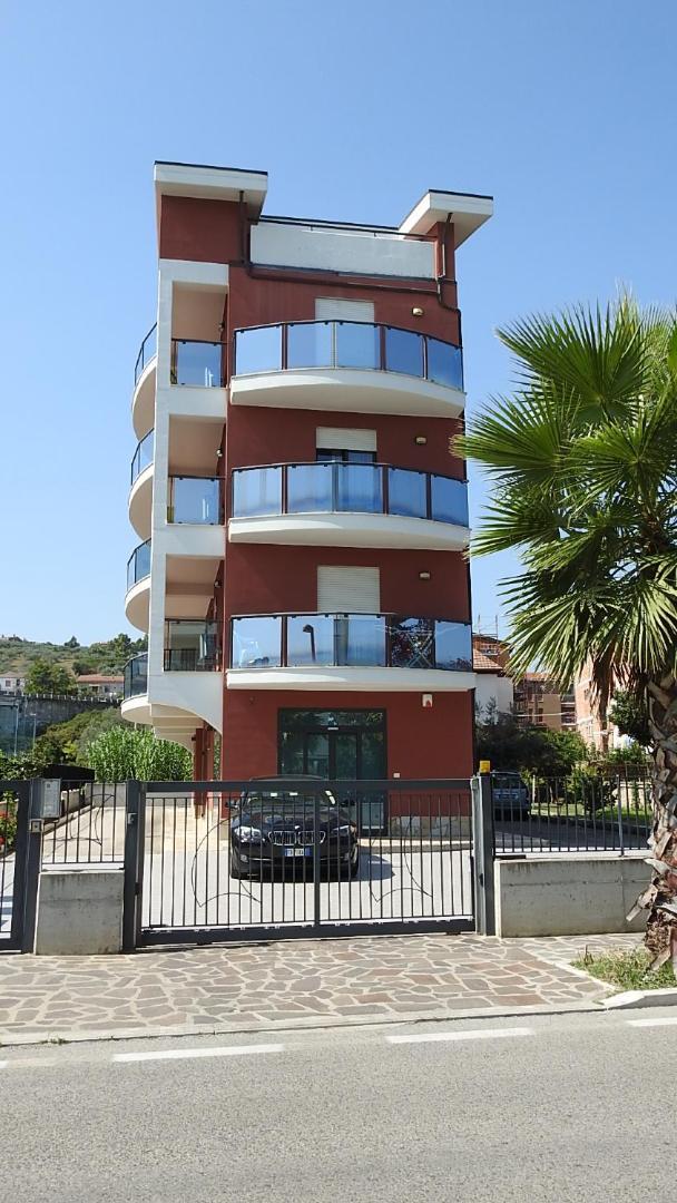 Hotel San Giorgio ヴァスト エクステリア 写真