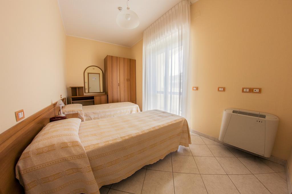 Hotel San Giorgio ヴァスト エクステリア 写真